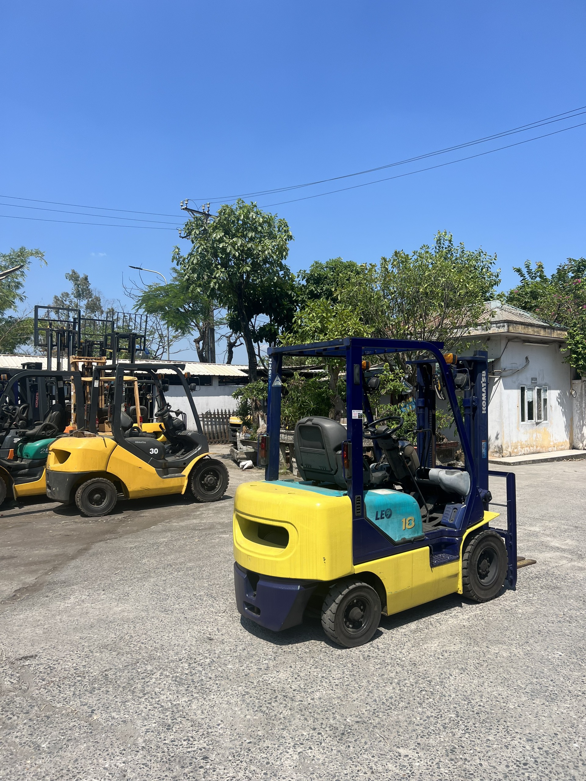 Xe nâng dầu 1.8 tấn Komatsu