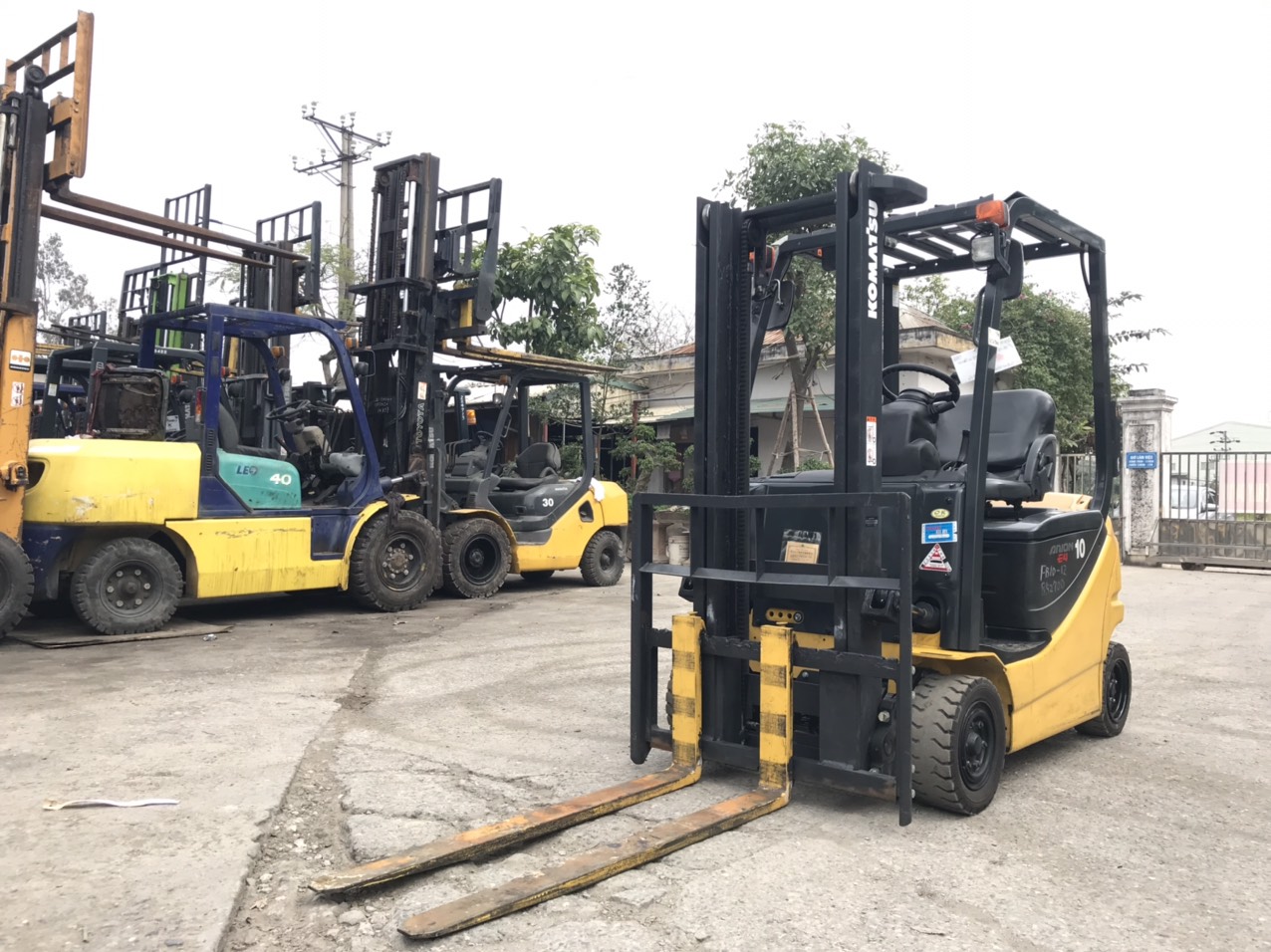 Xe nâng 1 tấn điện Komatsu