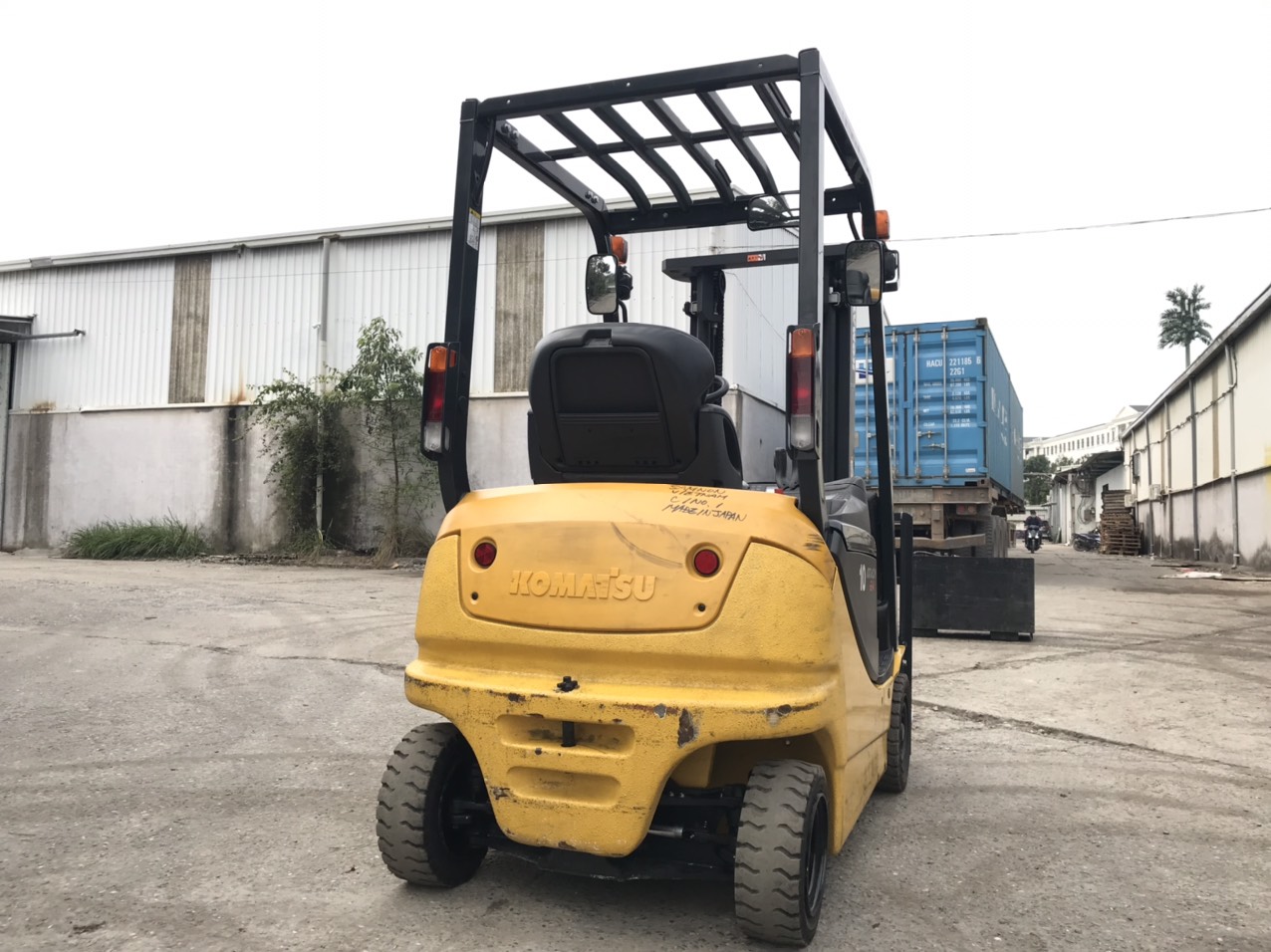 Xe nâng điện 1 tấn