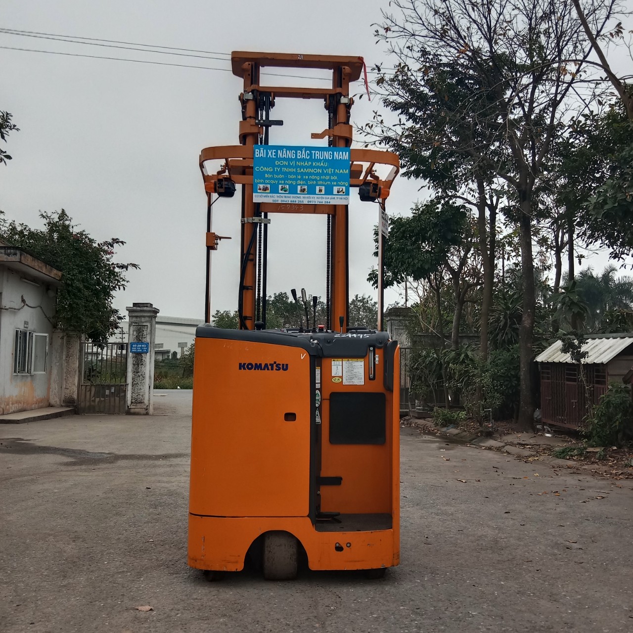 Xe nâng điện 1.3 tấn đứng lái