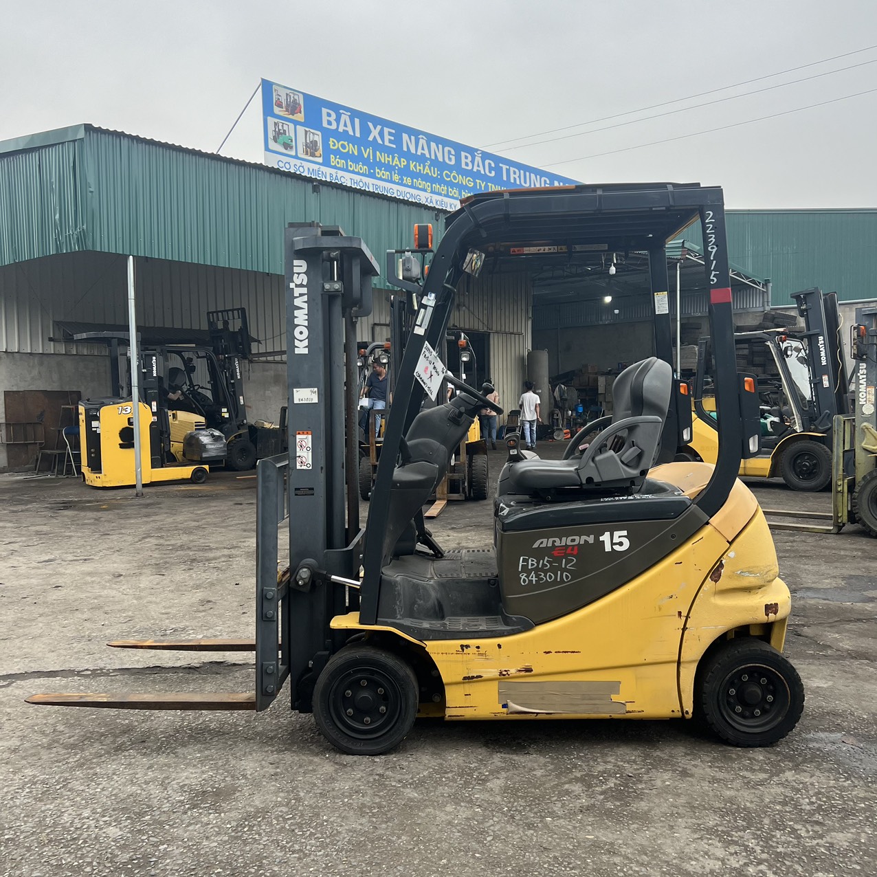 Xe nâng Komatsu 1.5 tấn