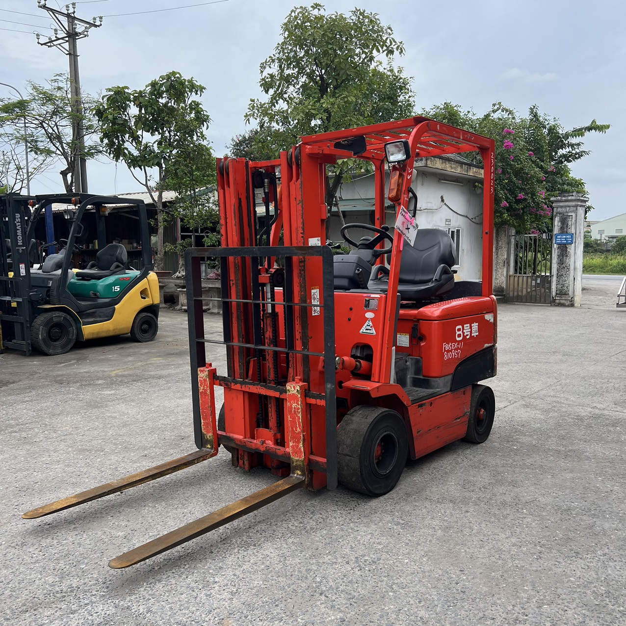 Xe nâng điện Komatsu 1.5 tấn