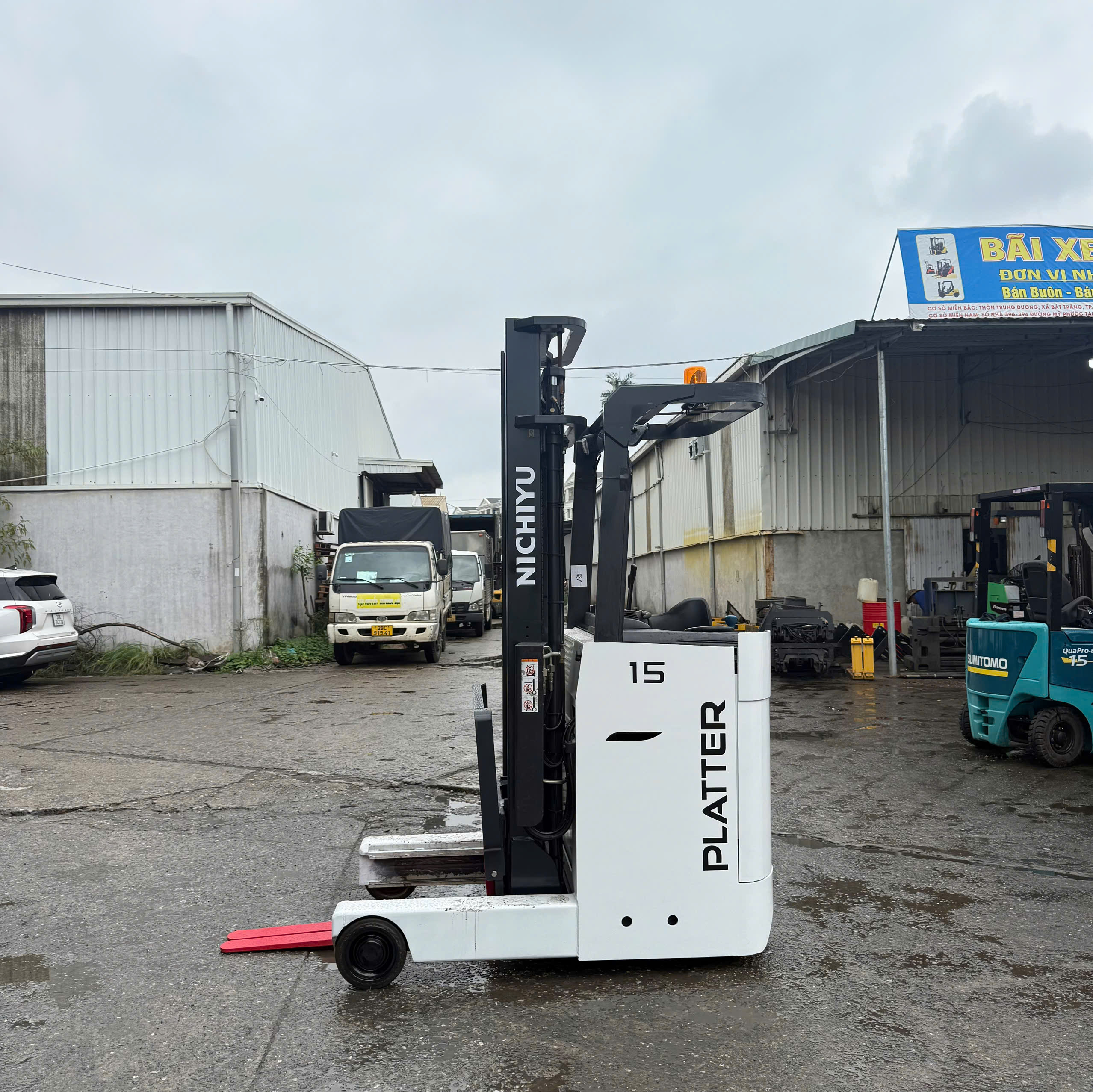 Xe nâng điện cũ 1.5 tấn